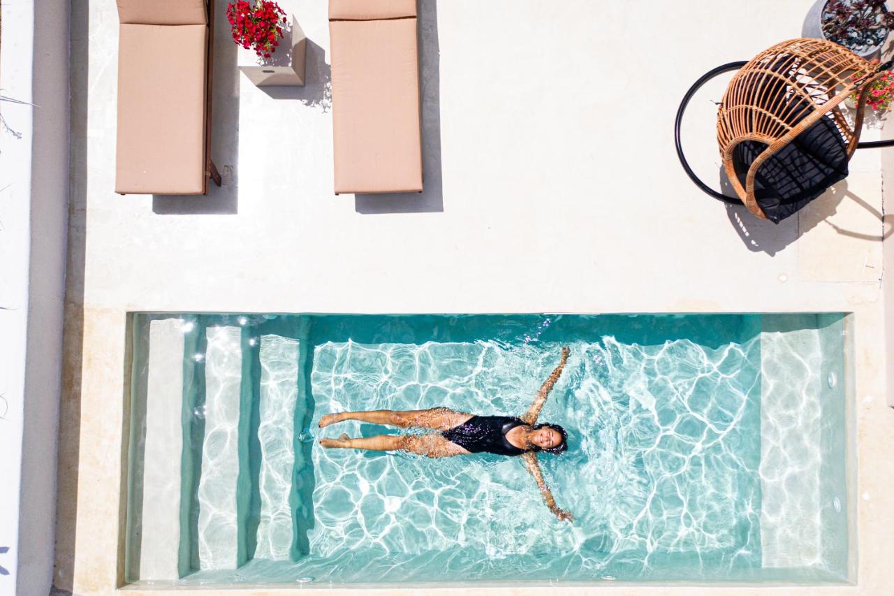 Pink Freud Villas Santorini - 2