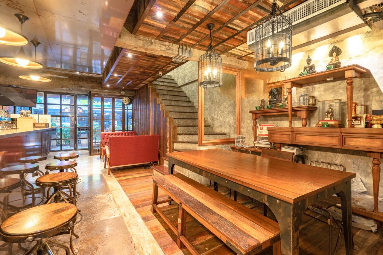 Siam Plug In Hostel - 4