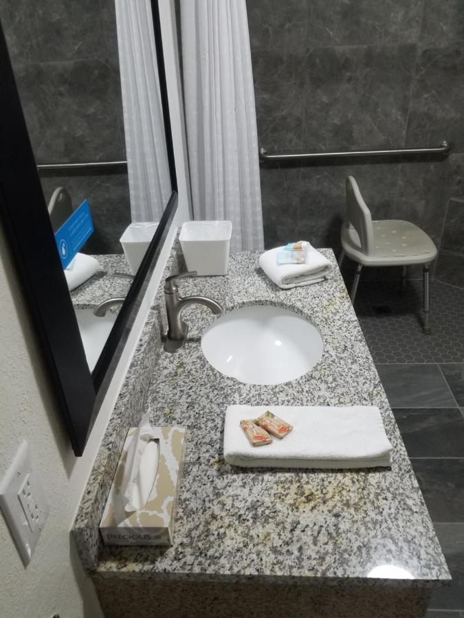 South Manor Motel — photo 12