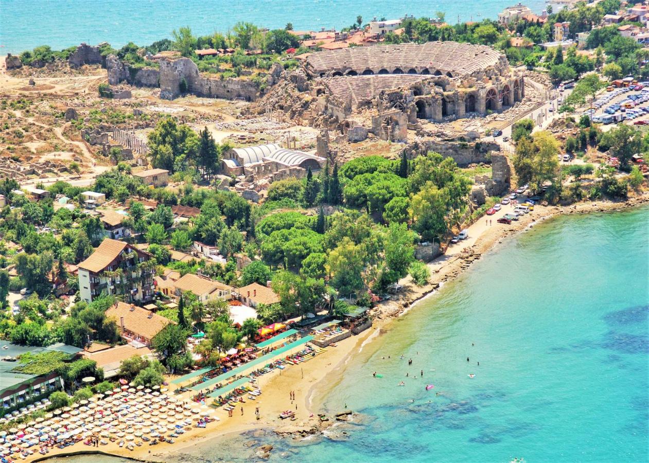 Image: Leda Beach Hotel