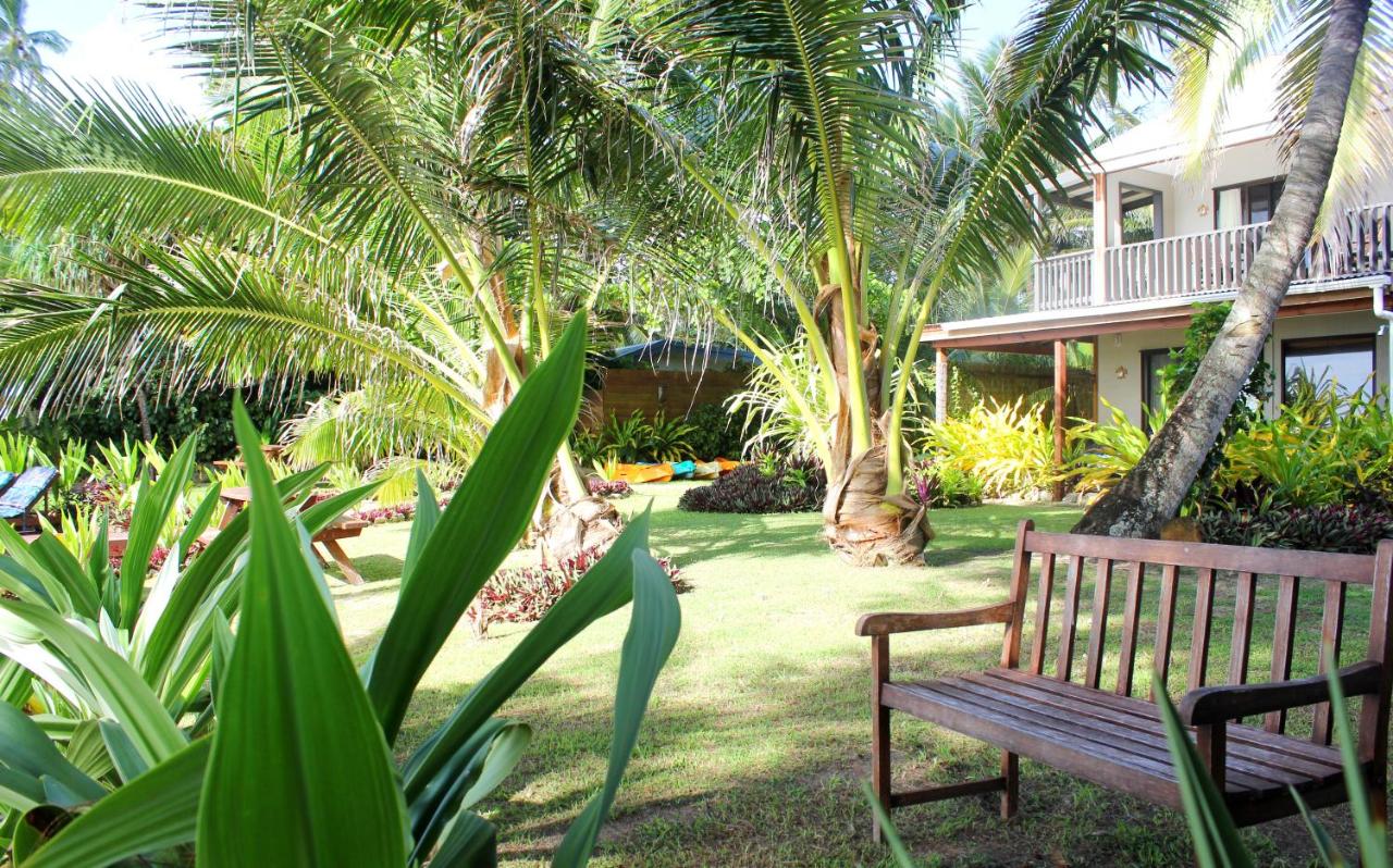 Muri Beach Resort photo