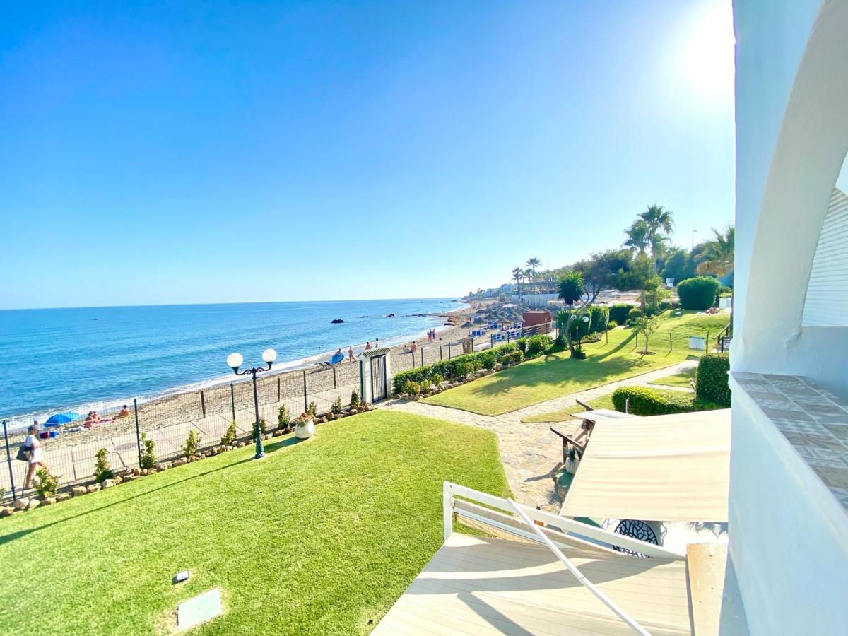 Appartement Stunning Modern Beachfront Apt, (Spanje Mijas ...