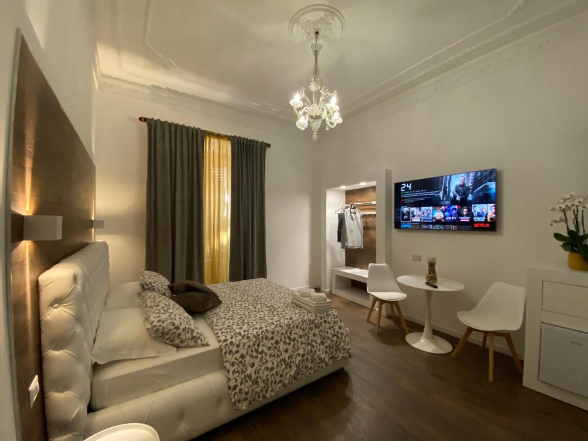 Vatican G&G Suites - 5