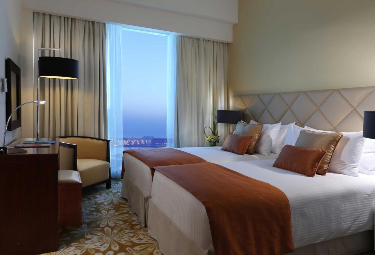 La Suite Dubai Hotel & Apartments photo