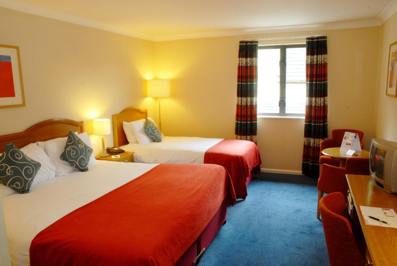 Oxford Witney Four Pillars Hotel - Laterooms