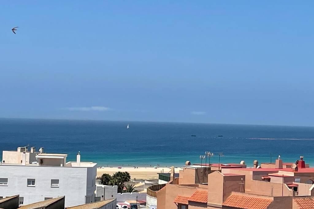 Rooftop swimming pool: Apartamento de lujo con piscina en Tarifa