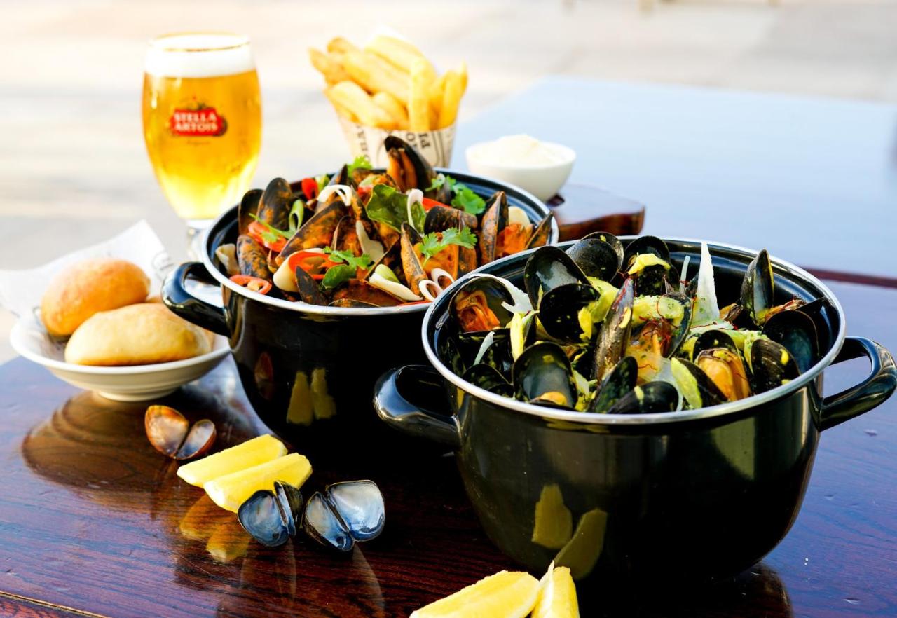Crowne Plaza Dubai Festival City photo