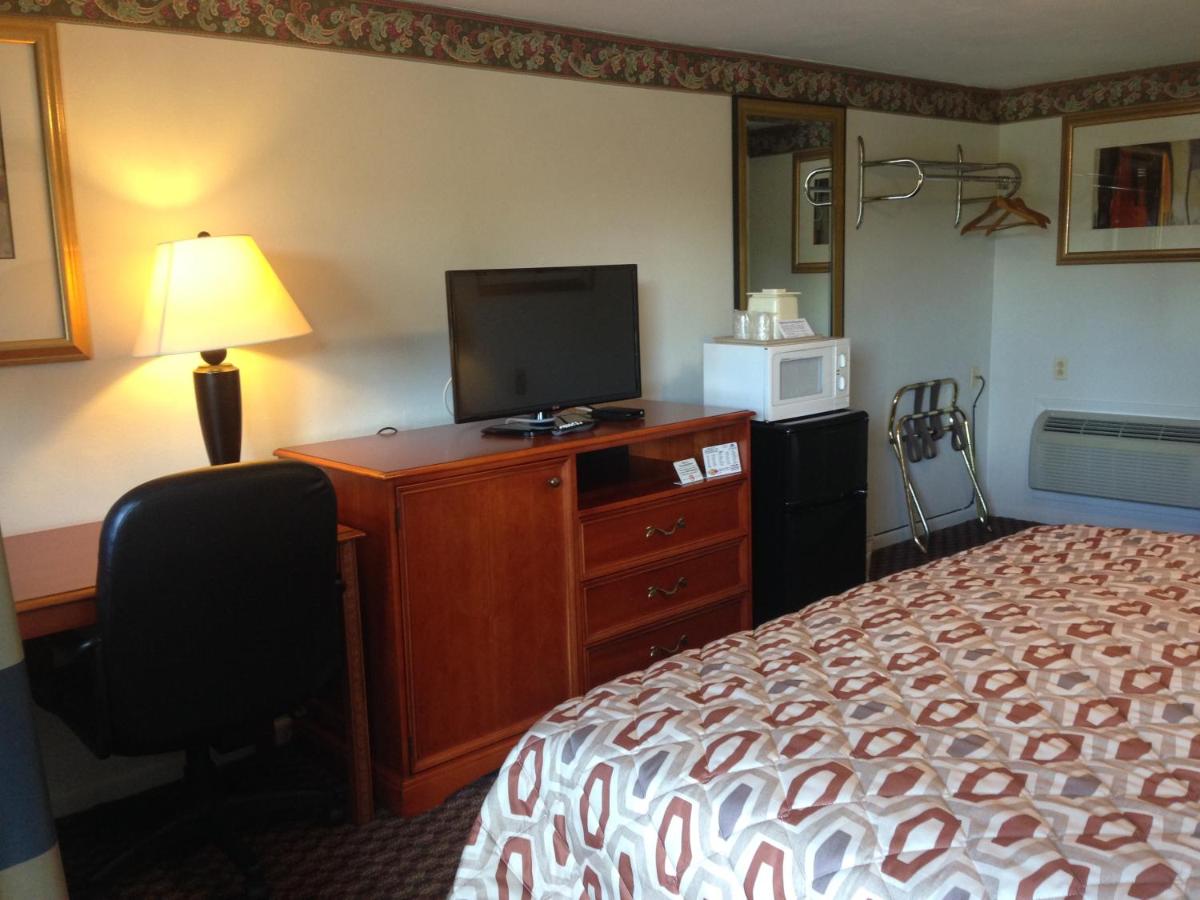 Americas Best Value Inn - Palmyra/Hershey — photo 13