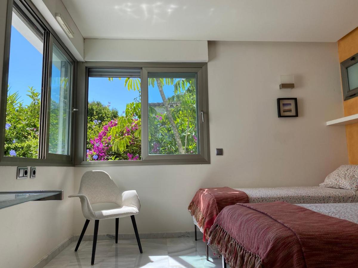 Villa in Elviria, on the best beach in Marbella, Marbella ...