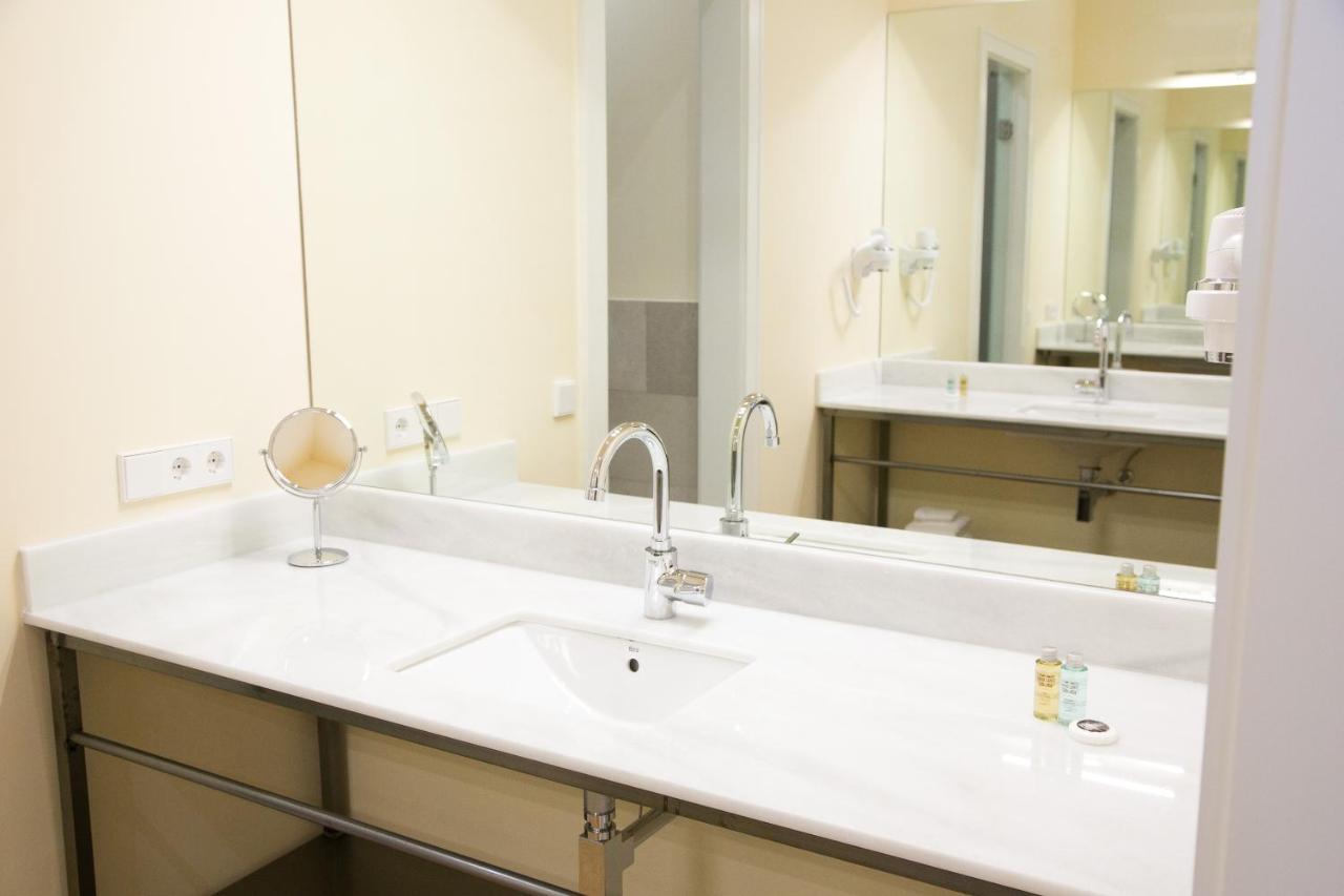 Only Suites Hotel Palacio Corredera, Cheres de la Frontera ...