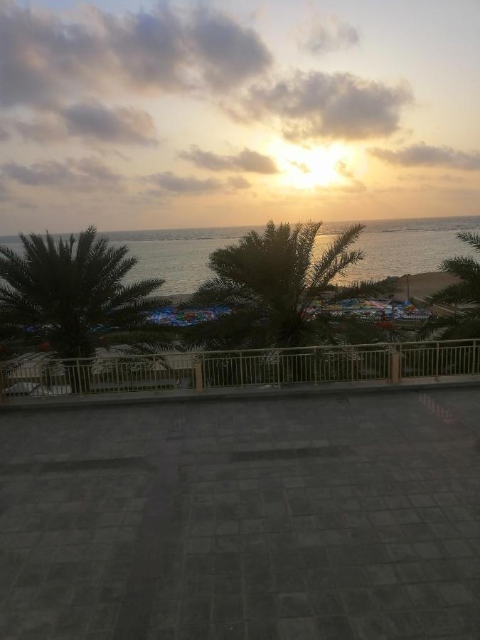 Beach: روز أبراج المارينا Marina Rose Sea View