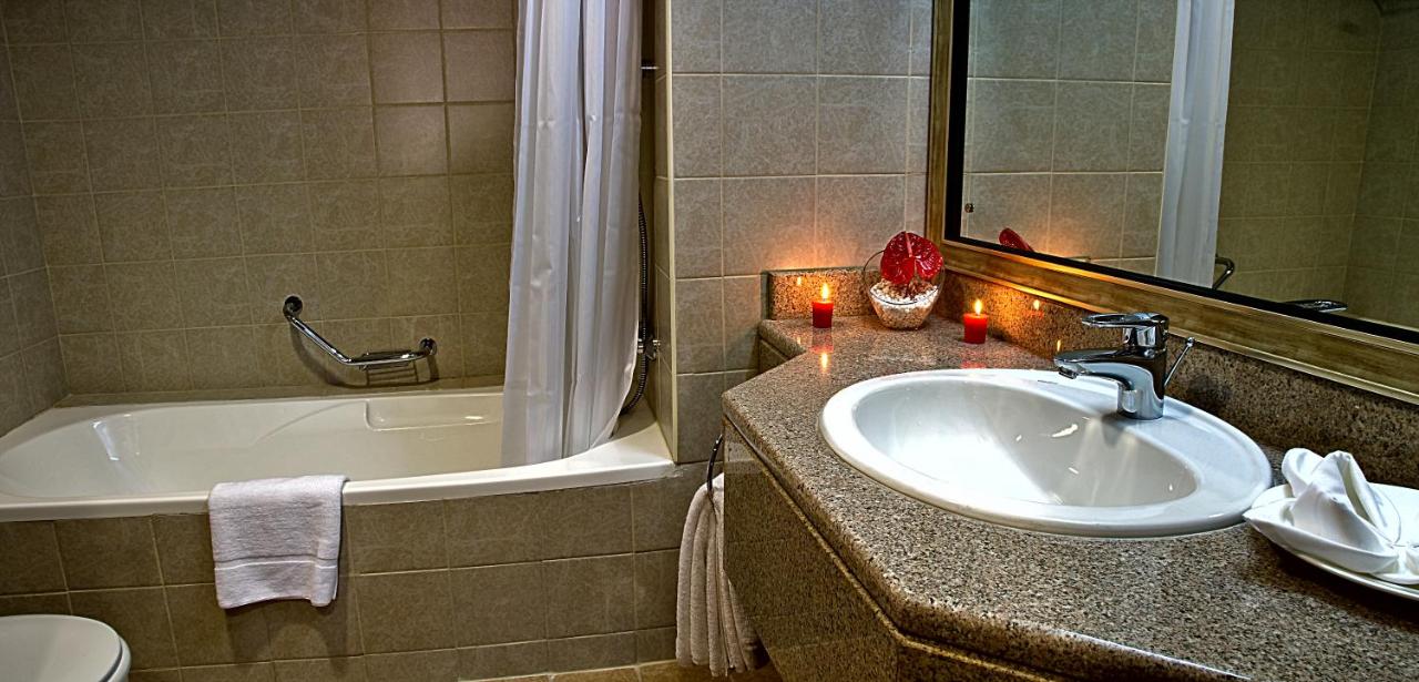 Chelsea Gardens Hotel Apartment - 3