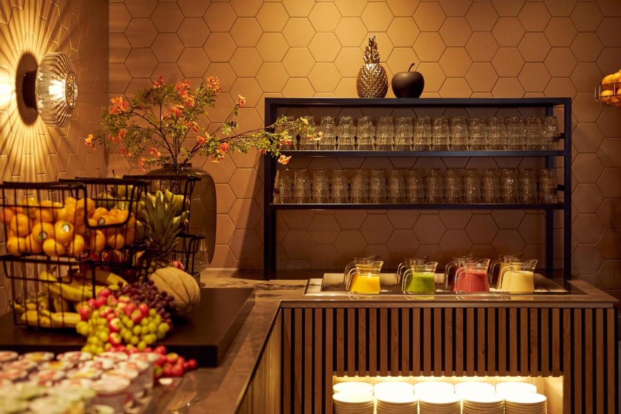 Van der Valk Hotel Groningen Zuidbroek photo