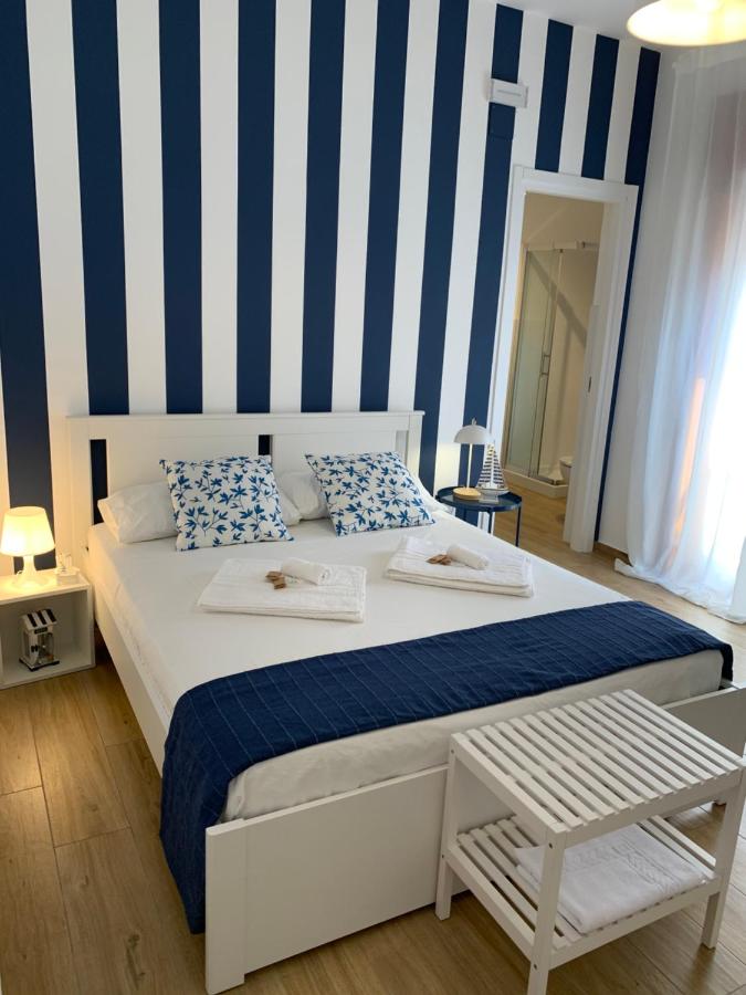 Image: BedRoom Spiaggia di Ponente