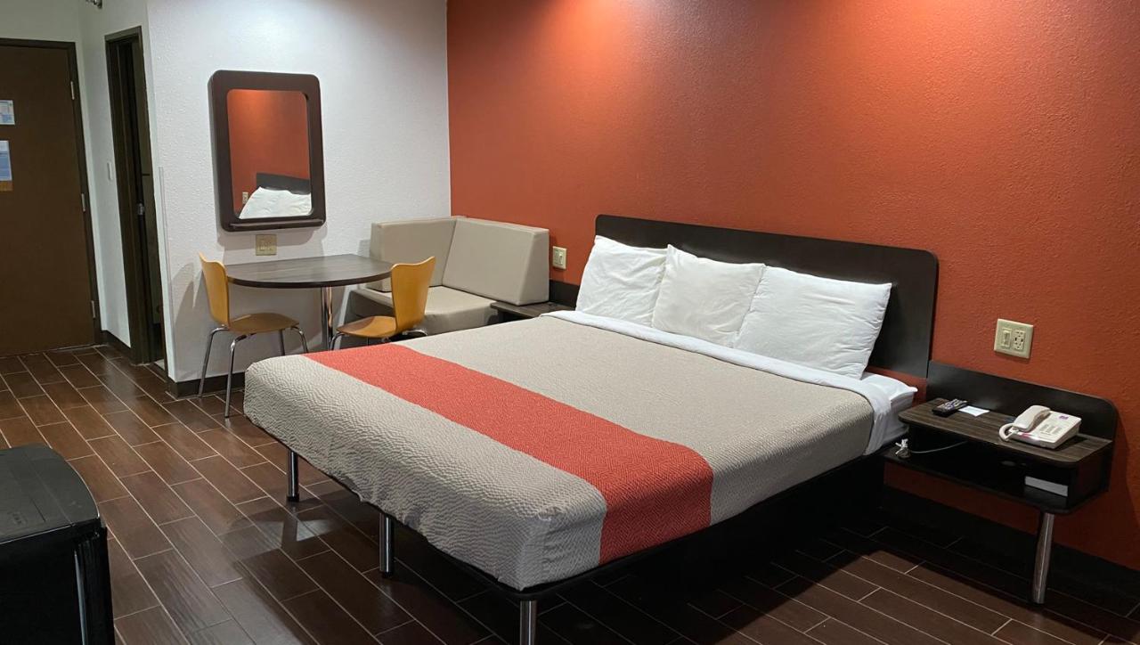 Relax Inn — photo 5