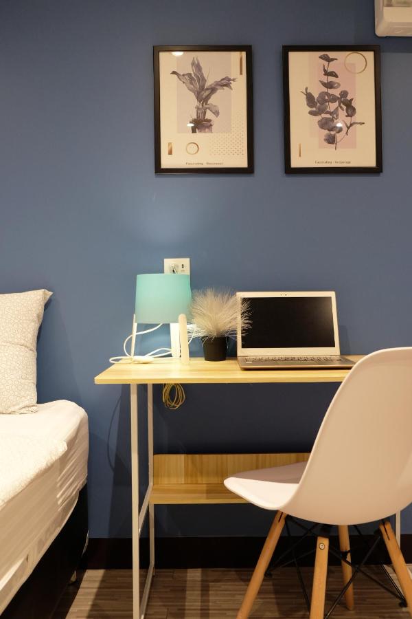 Sleep with Me Bangkok - BTS Phra Khanong - 5