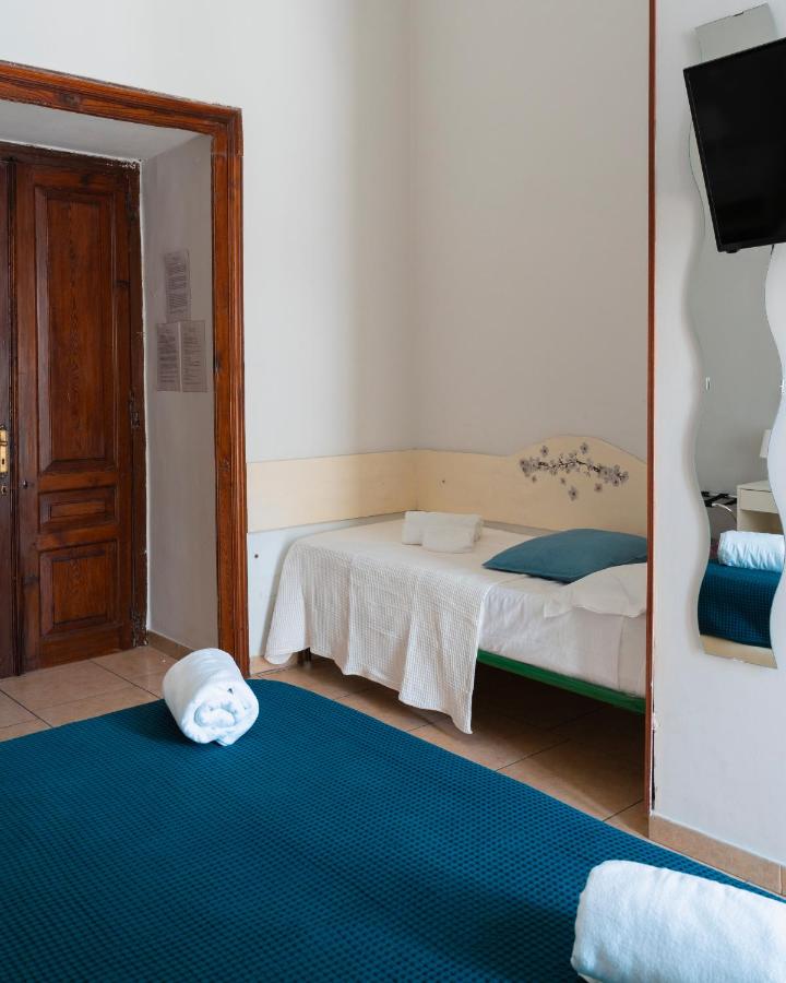Vico 22 Rooms Napoli - 3