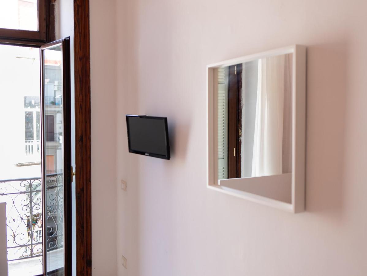 Vico 22 Rooms Napoli - 5