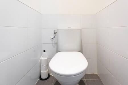 Appartement Charmant Place de Lerme - 2