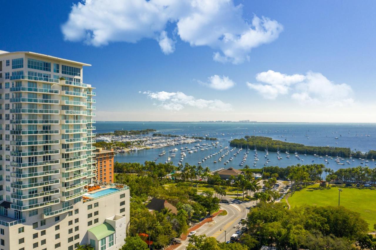 restaurants near hotel arya miami