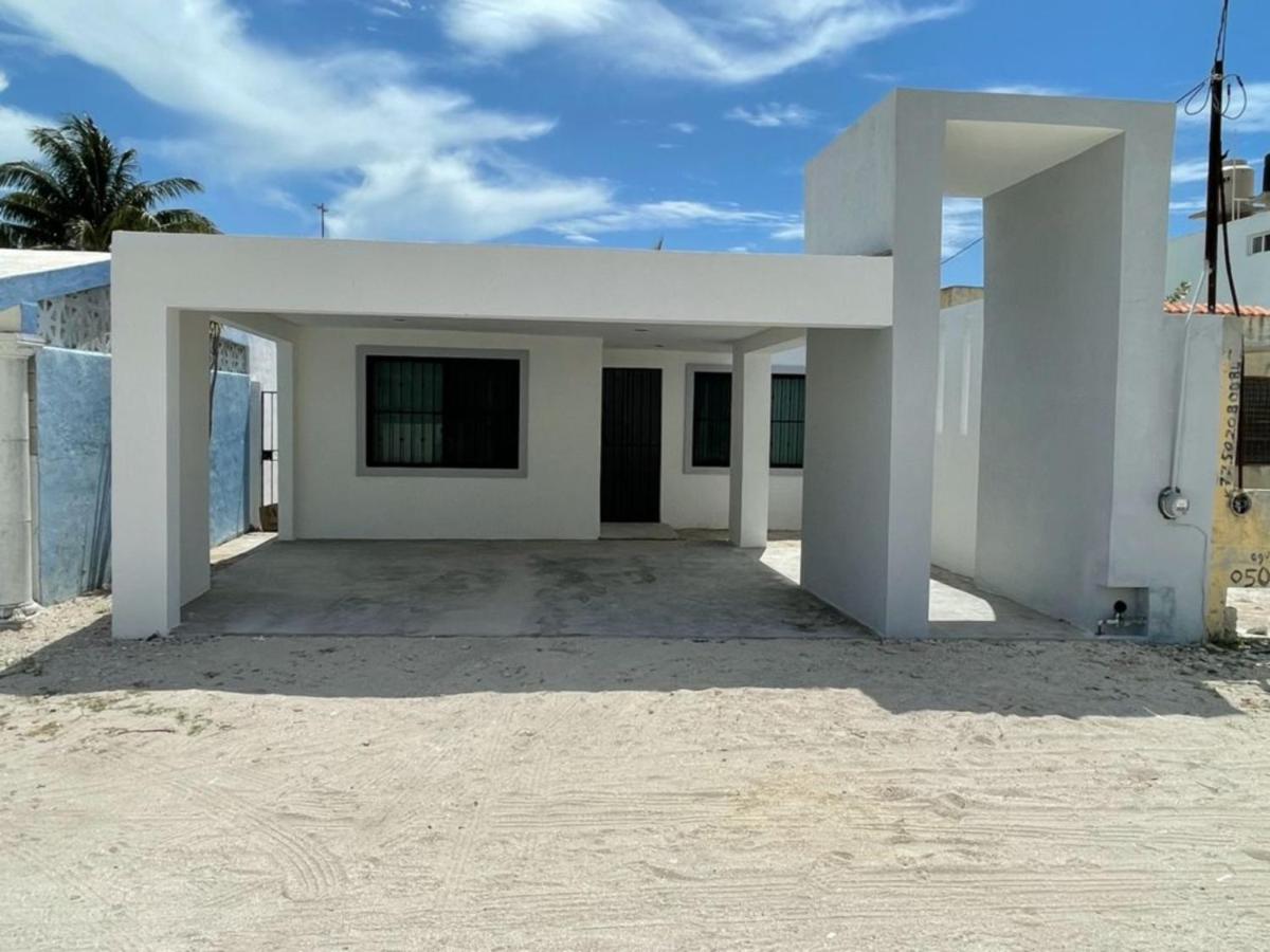 Casa con Piscina en Chixchulub a 100 m de la playa, Chicxulub – Updated  2023 Prices
