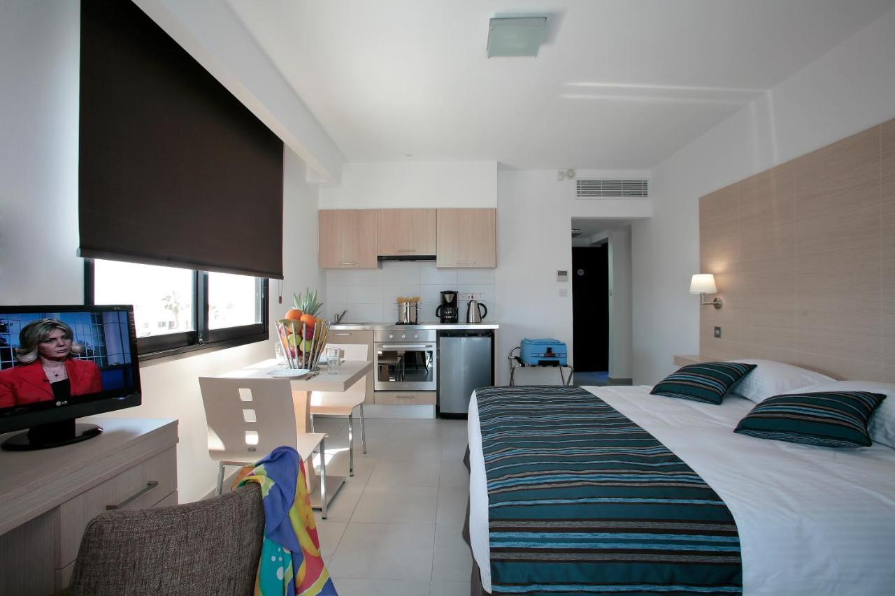 Anemi Hotel & Suites photo
