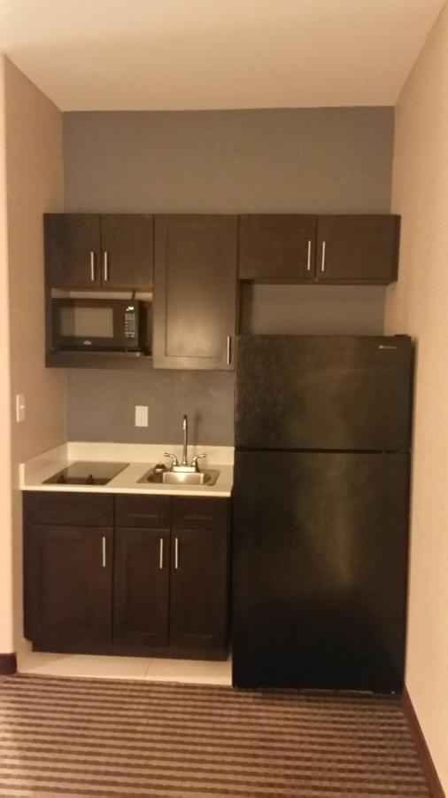 Atria Inn & Suites — photo 20