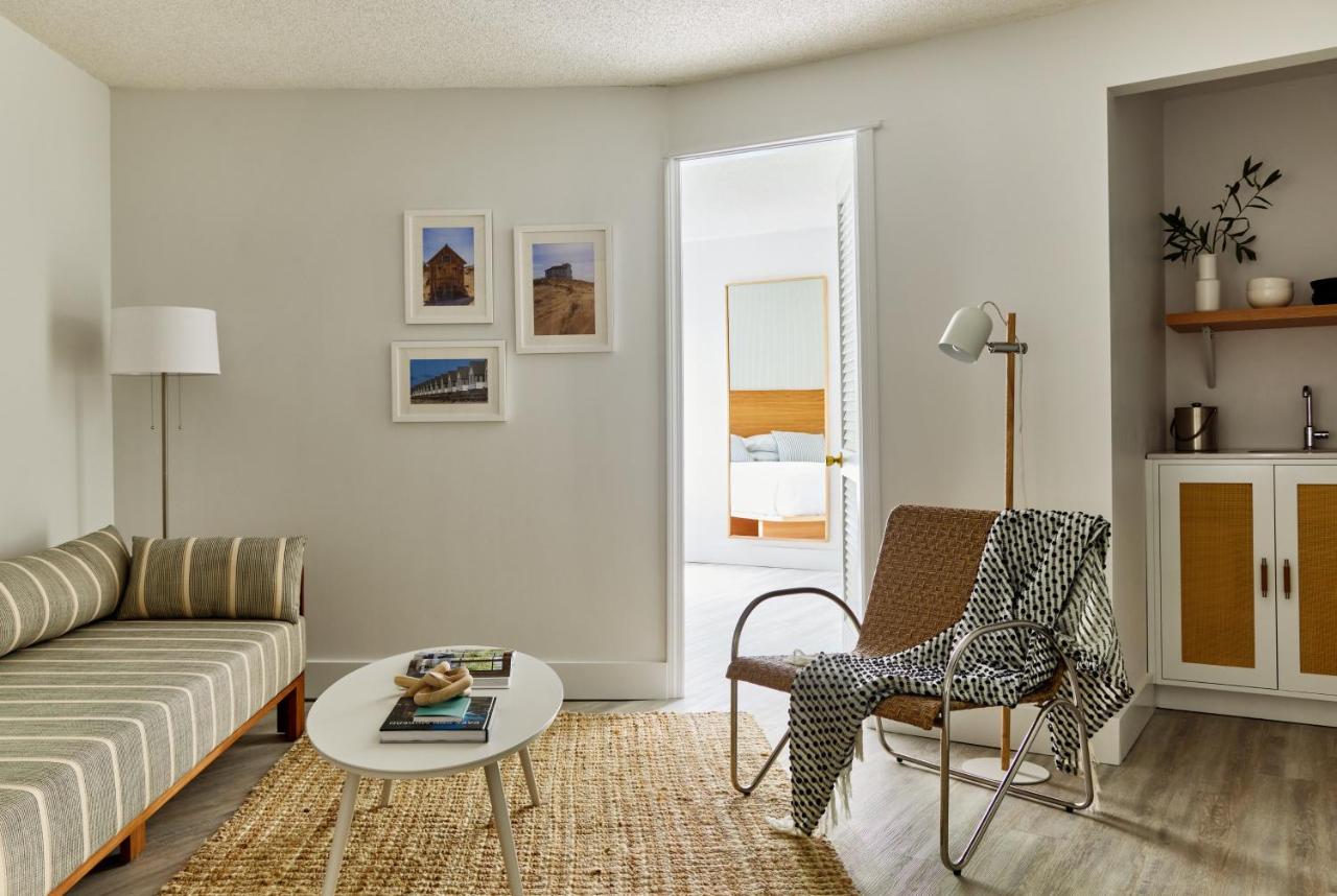Parker Beach Lodge — photo 10