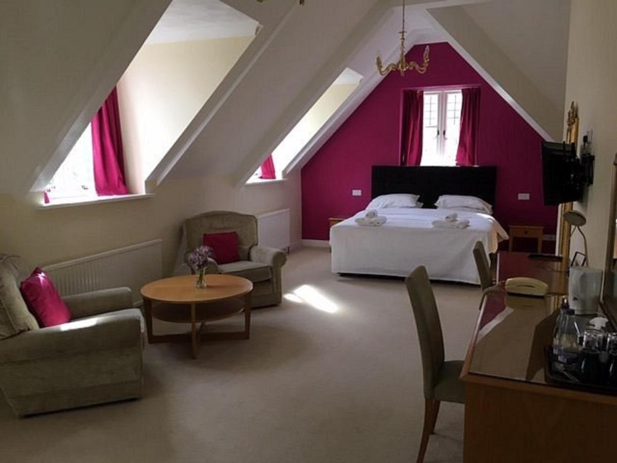 Scalford Hall Hotel, Melton Mowbray | LateRooms.com - Scalford Hall Hotel Four In A Bed