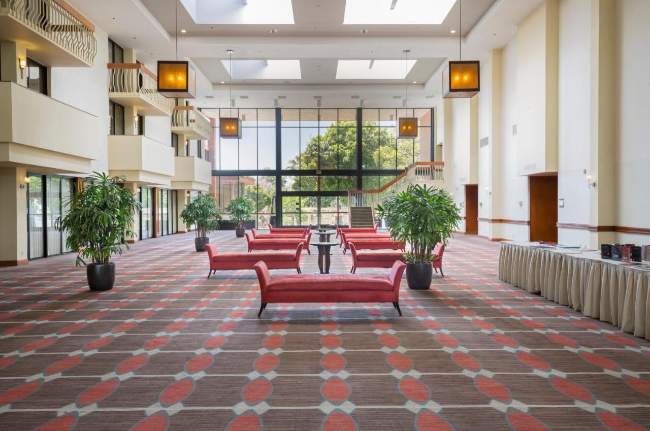 Ontario Airport Hotel & Conference Center — photo 18