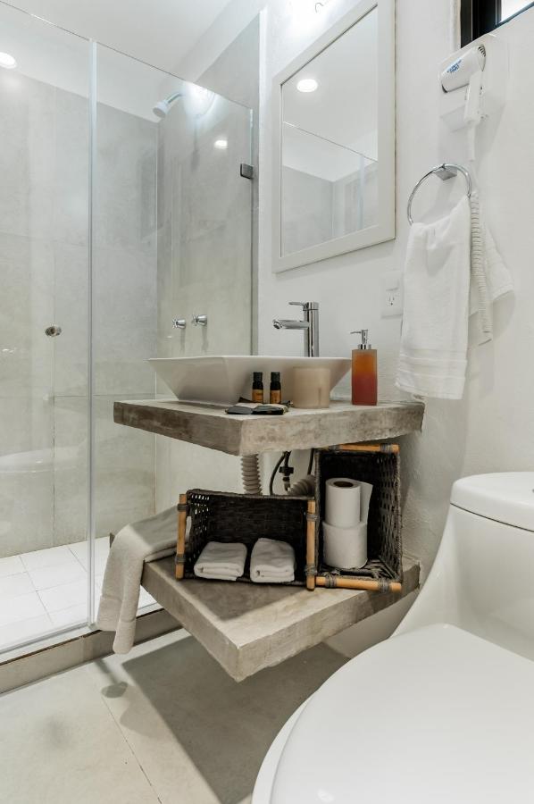 HotelZone L17 Beach Access - 3