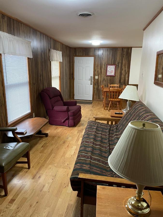 Pine Valley Inn Motel — photo 14