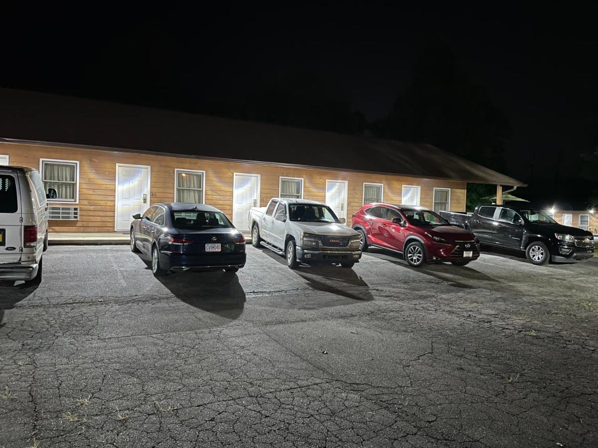 Pine Valley Inn Motel — photo 22
