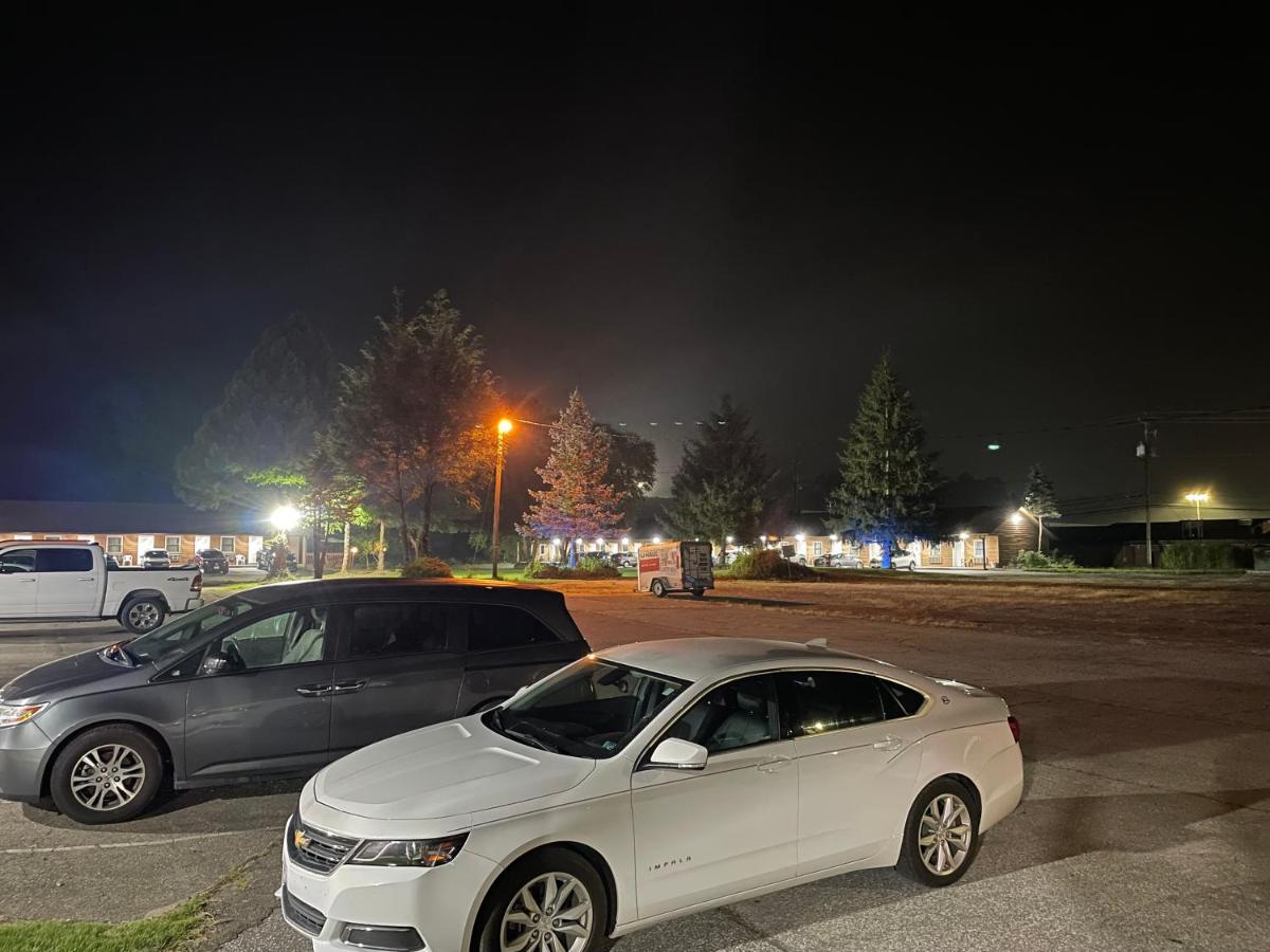 Pine Valley Inn Motel — photo 24