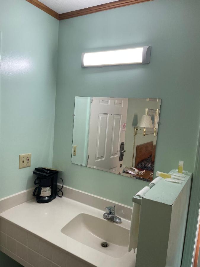 Pine Valley Inn Motel — photo 2