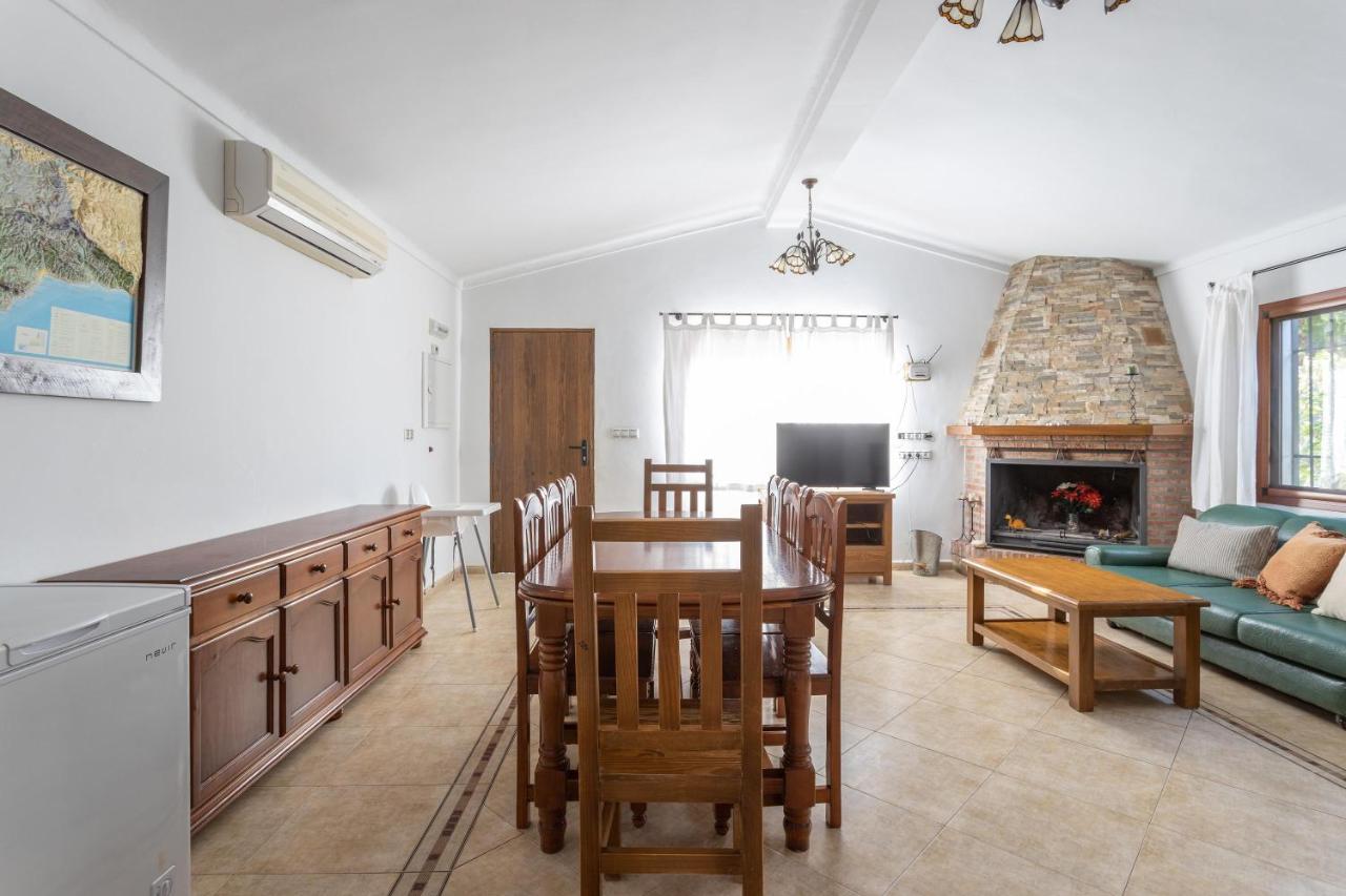Villa Virginia Peace and quiet, Sayalonga – Updated 2022 Prices