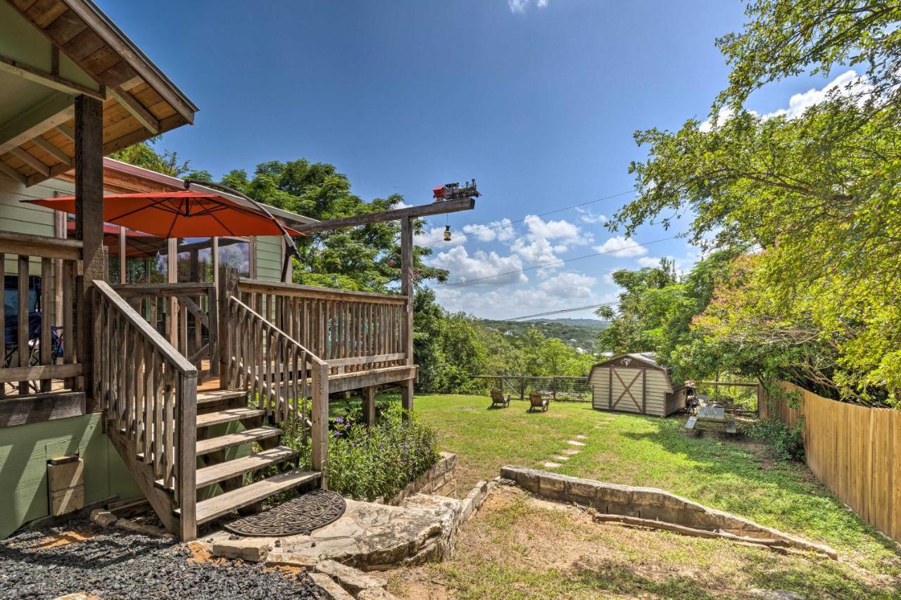 Pet-Friendly Austin Home with Deck, Yard, and Views! - 2