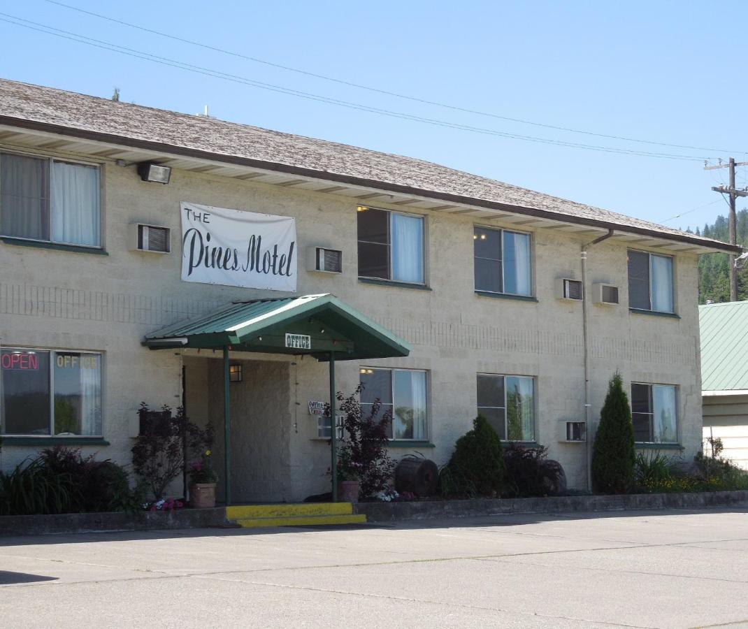 Pines Motel — photo 20
