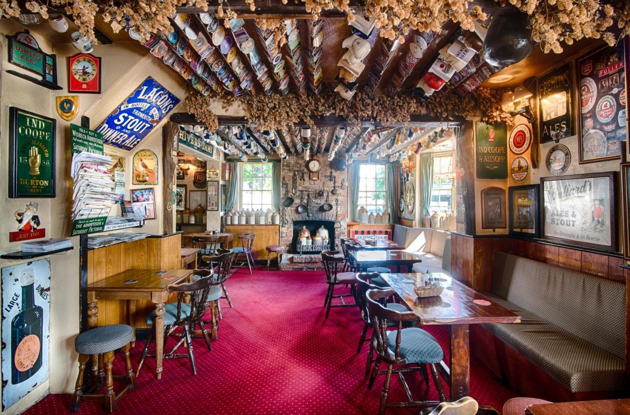 The Red Lion - 4
