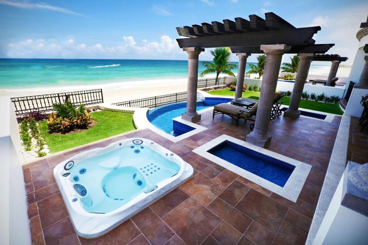 Grand Residences Riviera Cancun, All Inclusive photo
