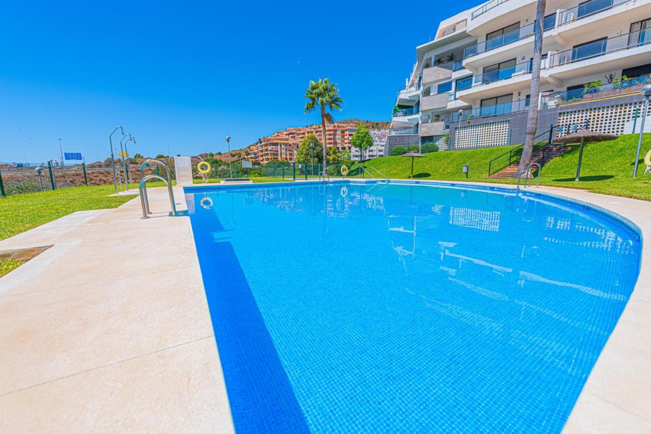 Spectacular Condo Close to Golf with Breathtaking Sea Views ...