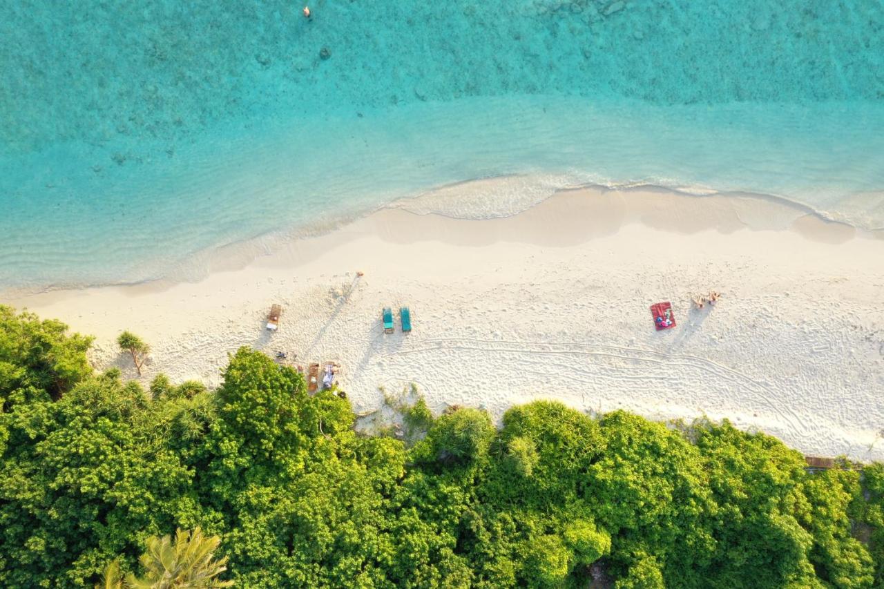 Beach: The Pearl Seaview