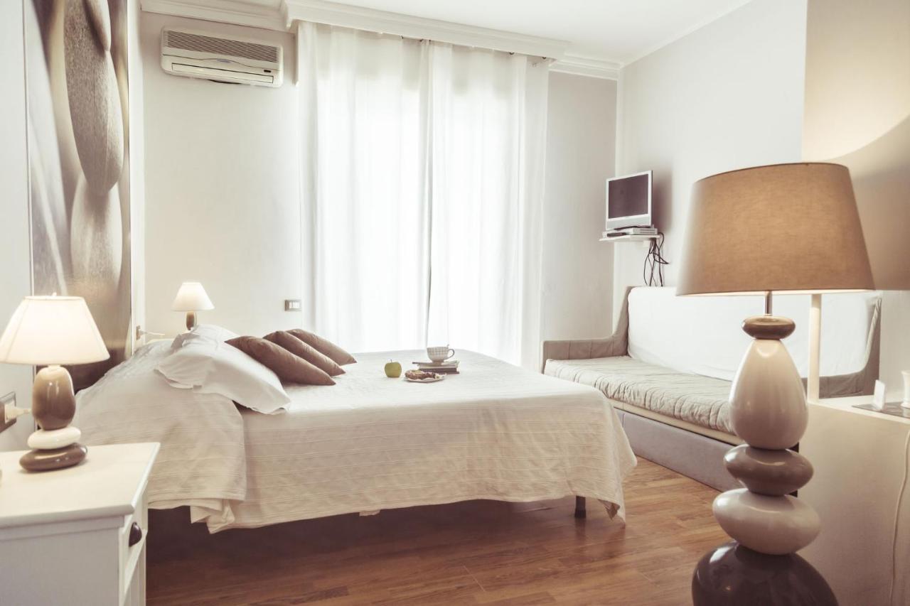 Standard Double or Twin Room with Sea View