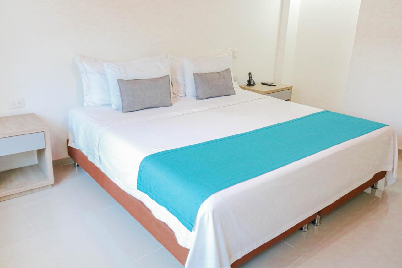 Hotel Boutique Laureles Medellin (HBL) photo