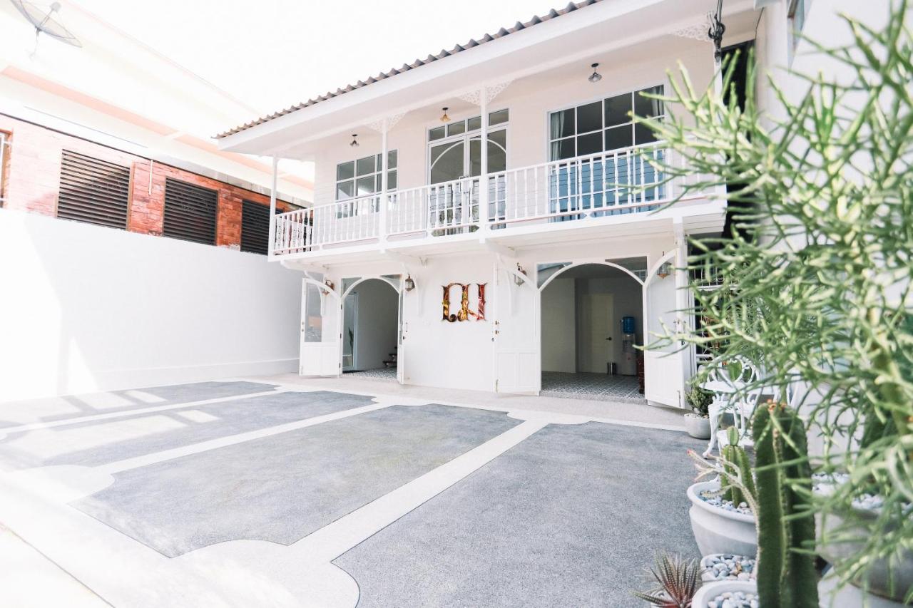 Chertel Poshtel