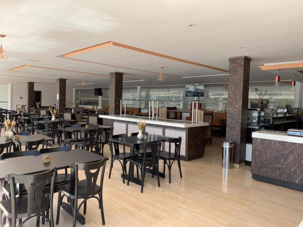 HOTEL CAJUINA AVENIDA photo