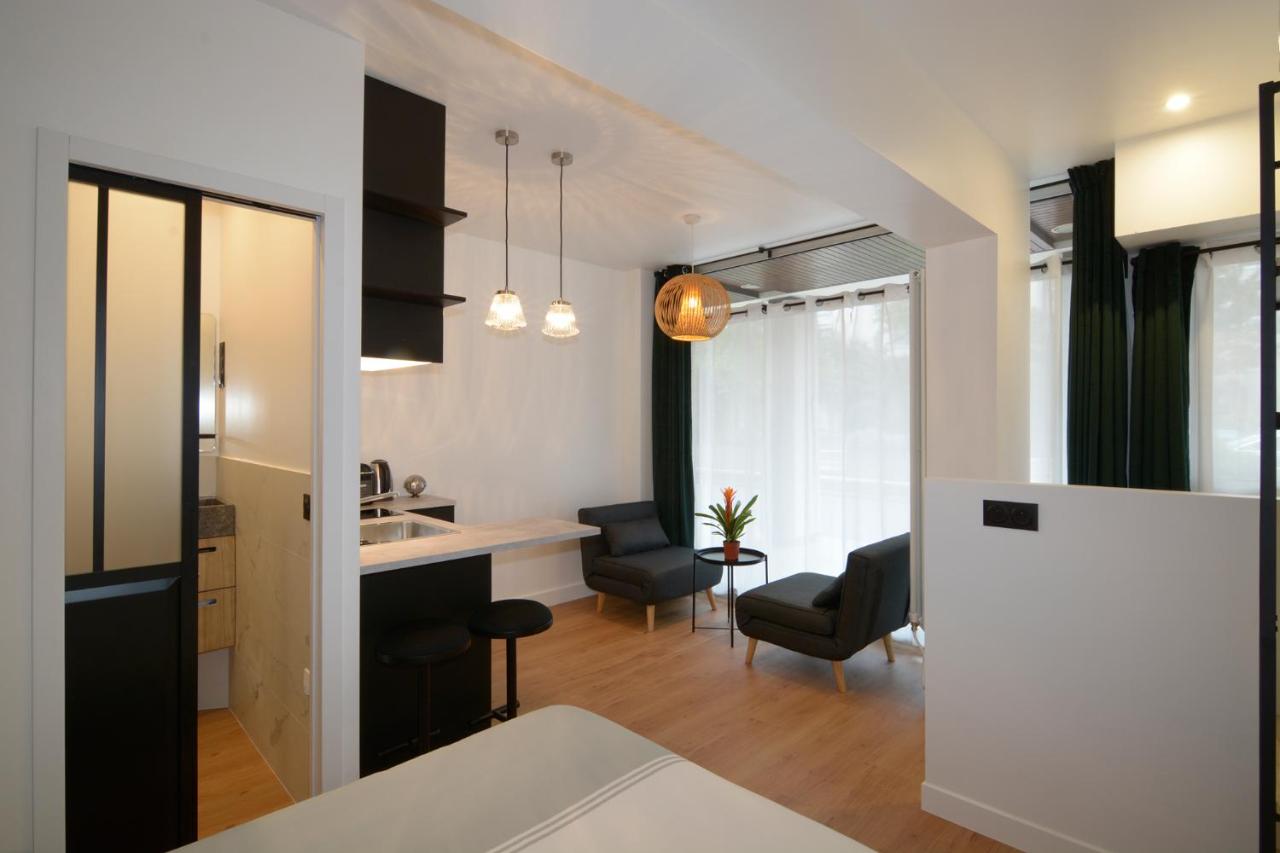 17 Rue De La Plaine 75020 Paris