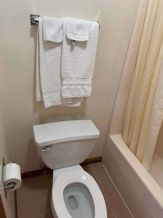 Pine Valley Inn Motel — photo 10