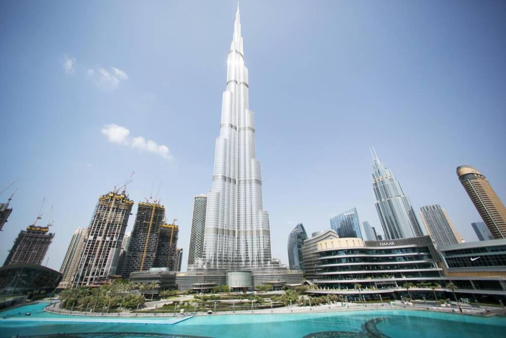 Burj Khalifa and Fountain view - Arabian Elegance, Dubai, UAE - Booking.com