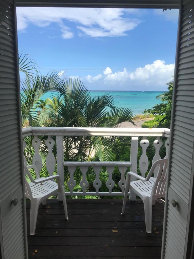 Orange Hill Beach Inn photo
